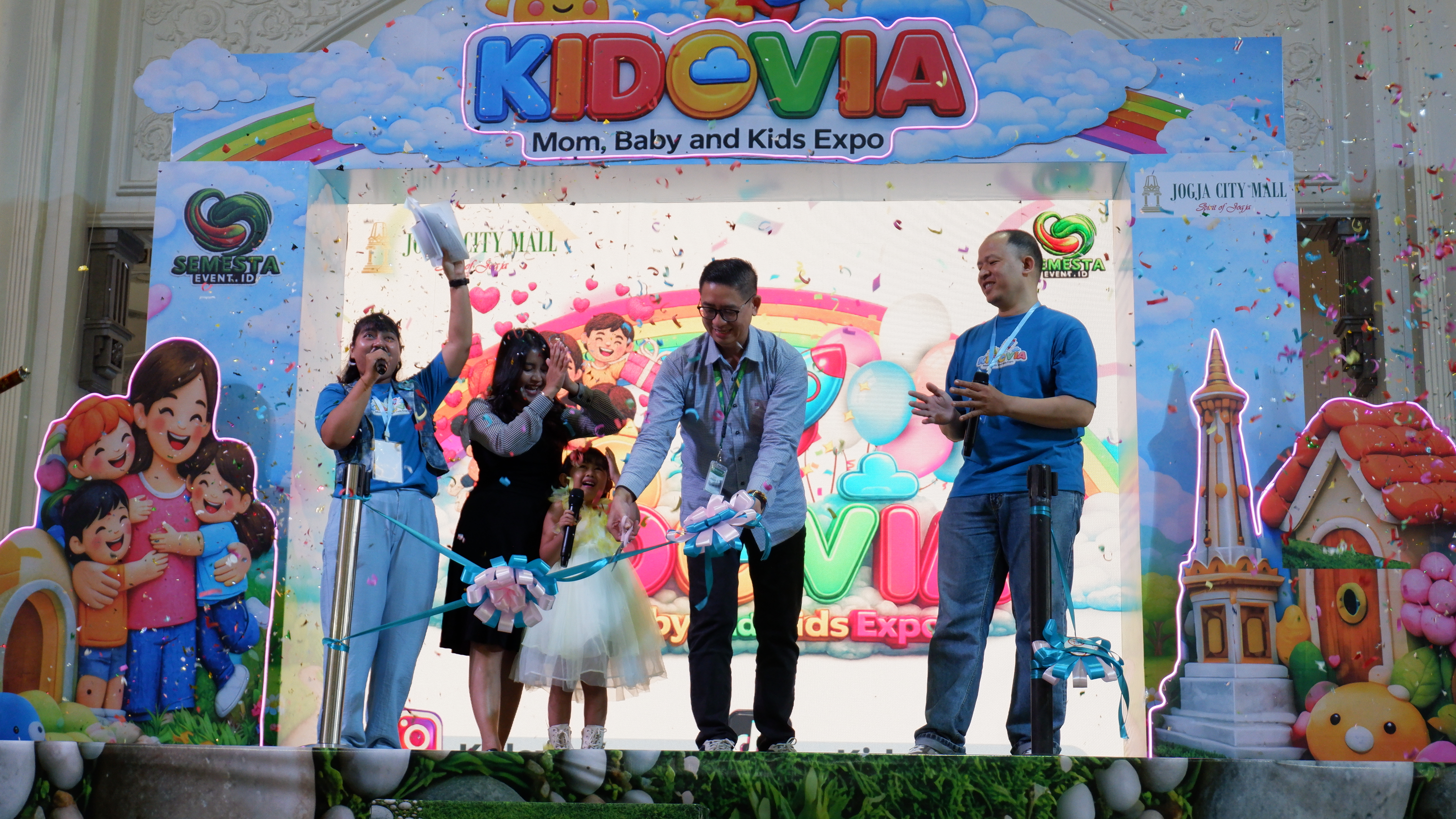 KEMERIAHAN OPENING KIDOVIA EXPO 2026